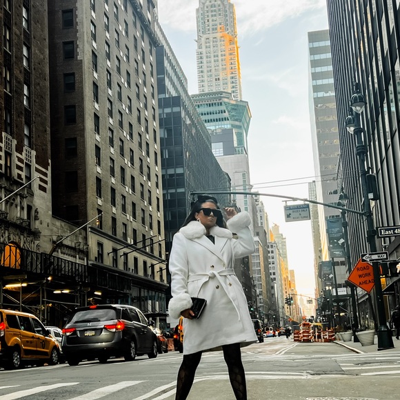 Meet your Posher, Amanda - Picture 5 of 16